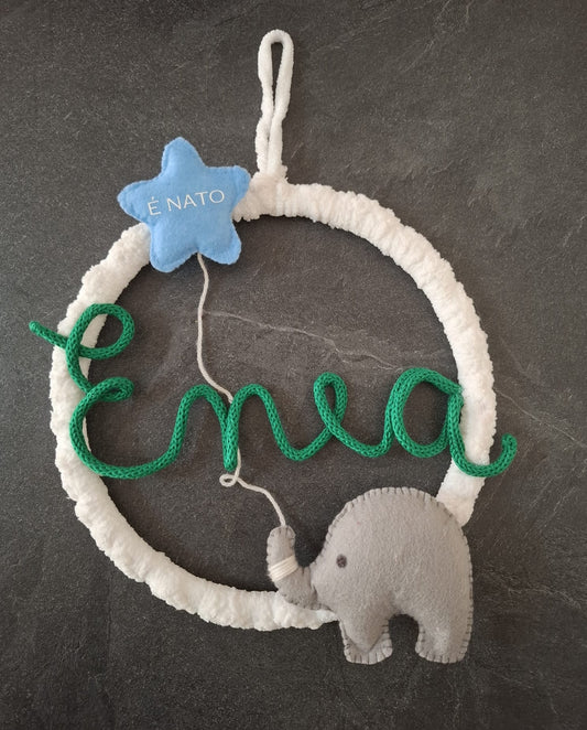 Fiocco Nascita Personalizzato in Feltro e Tricotin con Nome - Decorazione Artigianale per Cameretta, Idea Regalo Unica per Battesimo