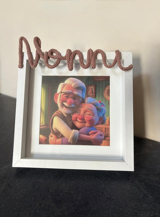 Cornice Personalizzata con Nome in Tricotin