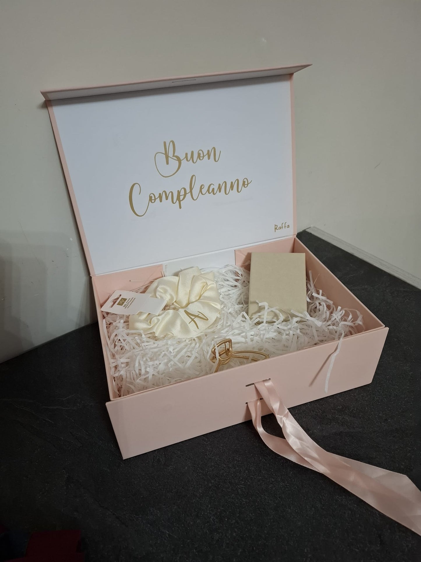 Scatola Regalo Personalizzata con Nome - Confezione Regalo per Compleanni, Battesimi e Occasioni Speciali
