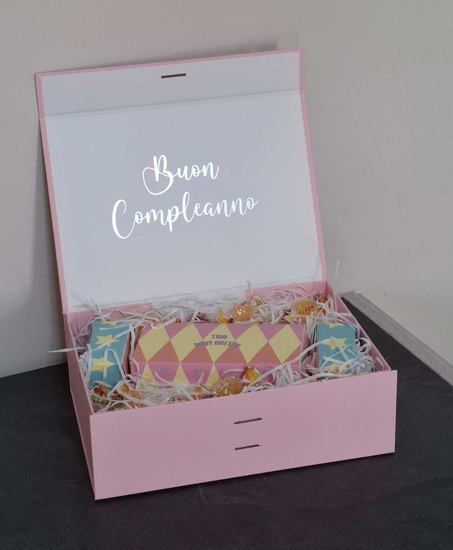 Scatola Regalo Personalizzata con Nome - Confezione Regalo per Compleanni, Battesimi e Occasioni Speciali